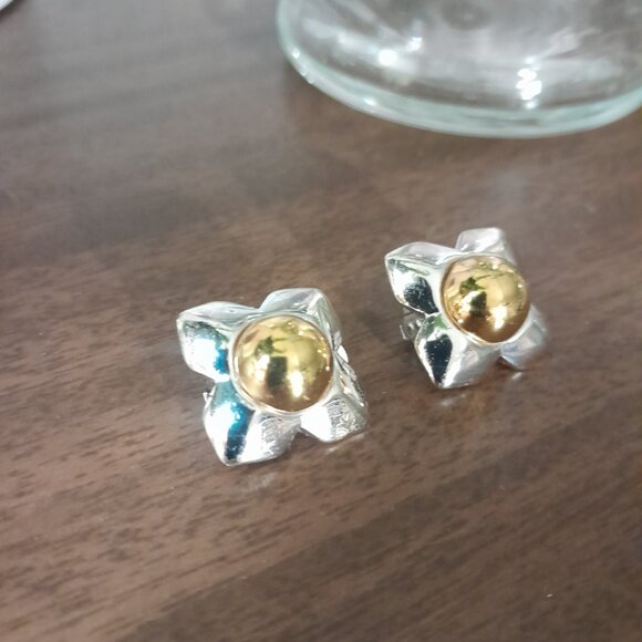 GIVENCHY - Two Toned - Clip On Earrings - Picture 5 of 9